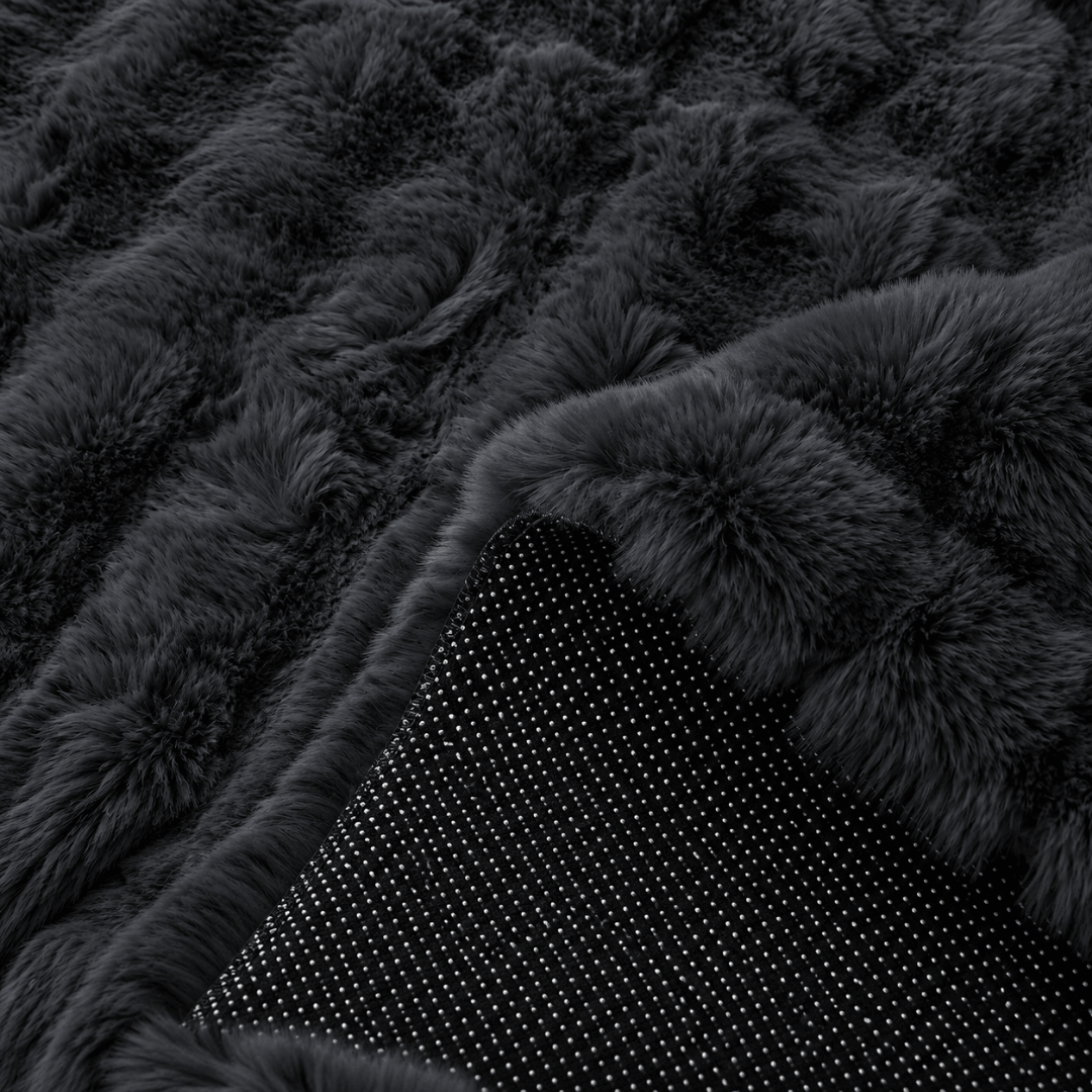 Gaveno Cavailia Bubble Rabbit Fur Rug 120x160 Charcoal